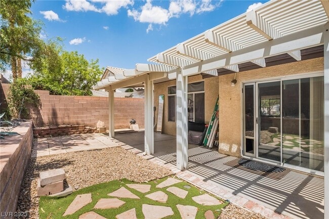 Building Photo - 1319 Winter Solstice Ave