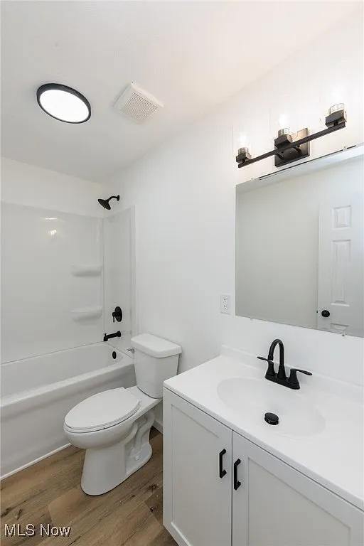 Building Photo - 1730 W 20th St