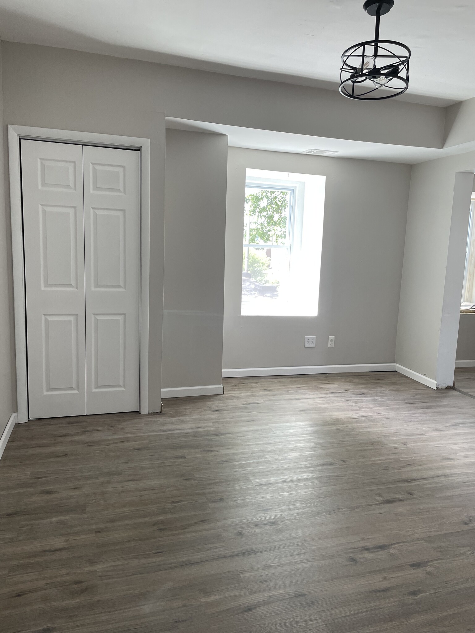 Living Room from entry - 211 Sumac St