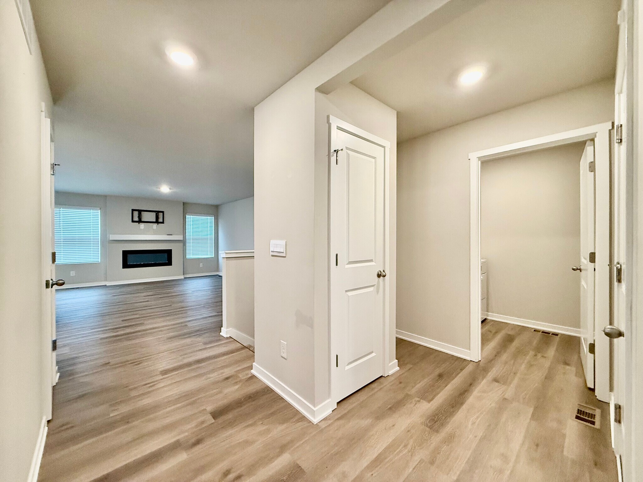 Building Photo - 10436 Southerwick Pl