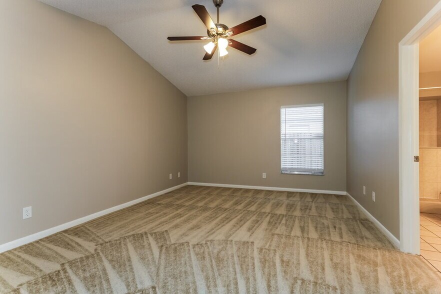 Building Photo - 1621 Coppersmith Ct