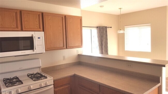 Primary Photo - 4655 Gold Dust Ave
