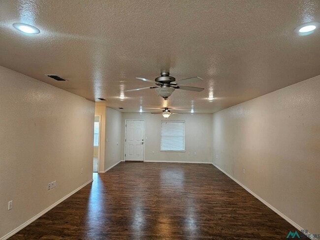 Building Photo - 2541 Fred Daugherty Ave