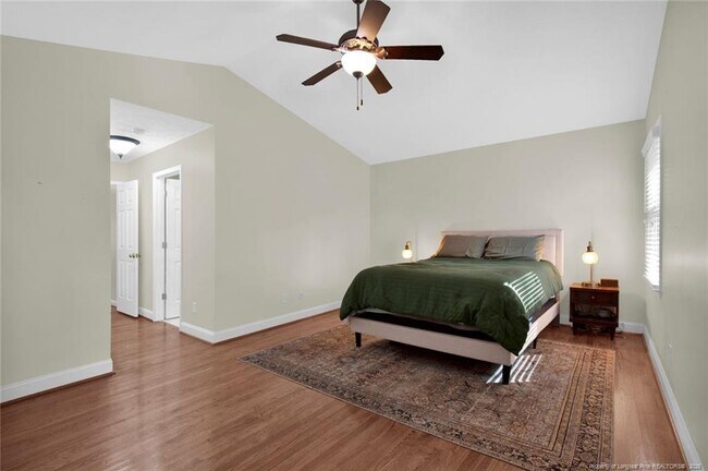 Building Photo - 3305 Granville Dr