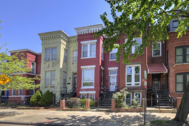 Building Photo - 1631 4th St NW