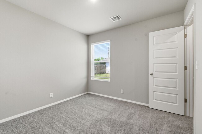 Building Photo - 7814 S 290th E Ave