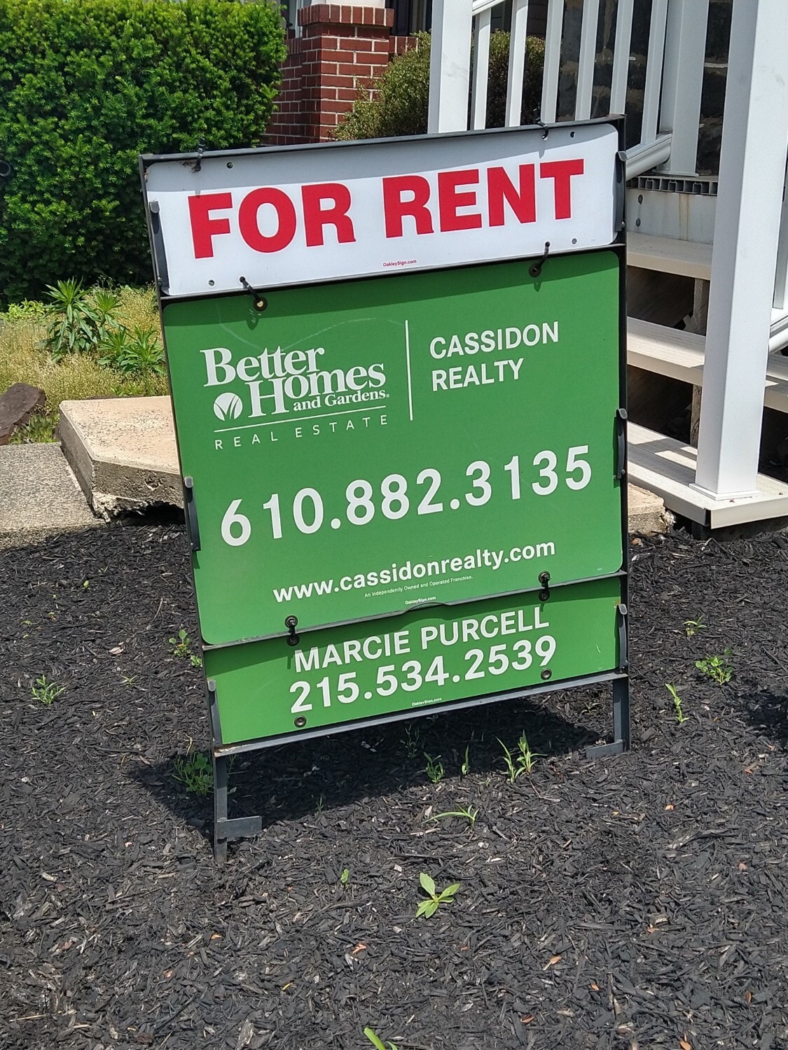 Building Photo - 37 N Hellertown Ave