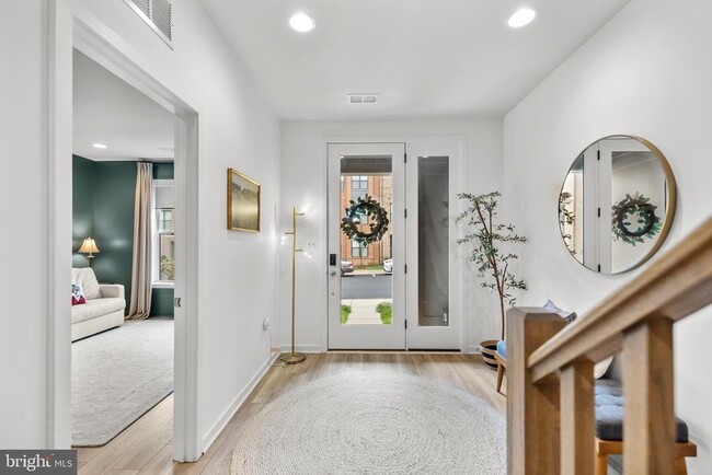 Building Photo - 42338 Nelsonville Ter