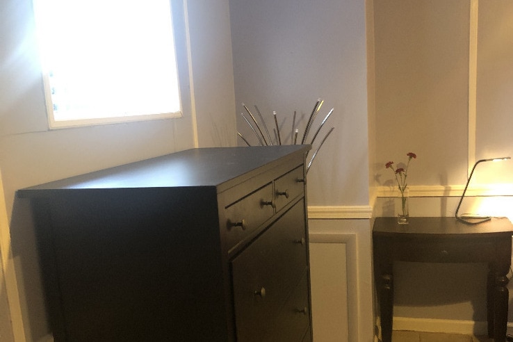 bureau - 4514 Albemarle St NW