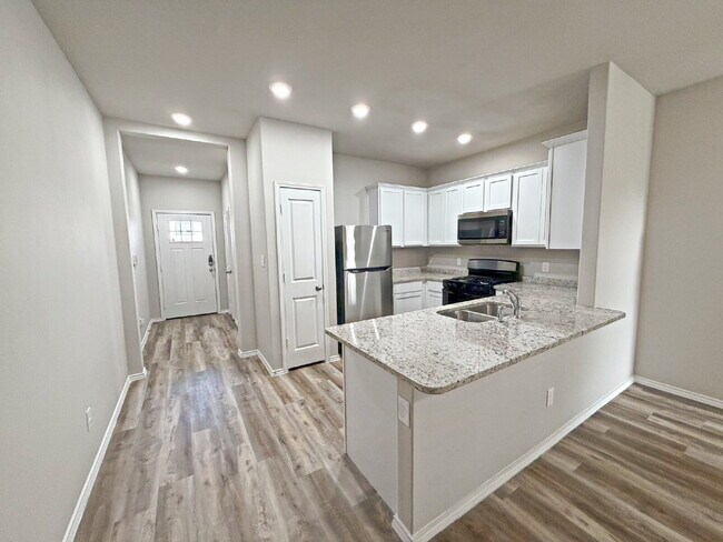 Building Photo - 127 Damon Dv
