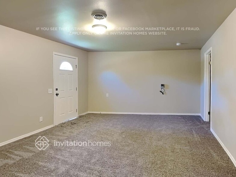 Building Photo - 16911 S Tapps Dr E