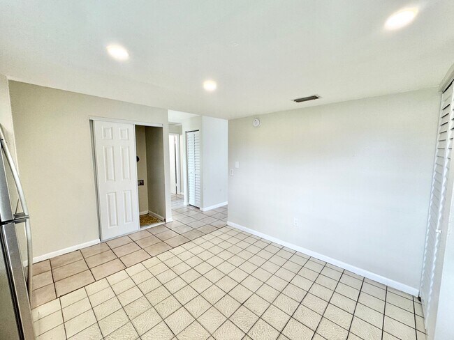 Building Photo - PIKUS (5328 24th Ave SW)