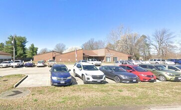 Building Photo - 141 Millar Rd