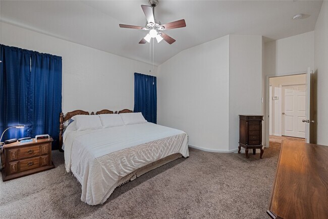 Building Photo - 21314 Bella Flora Ct