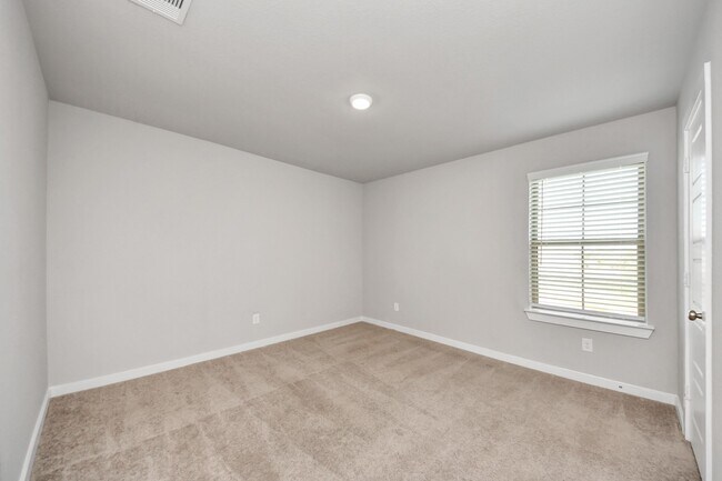 Building Photo - 2511 Shining Spur Ct