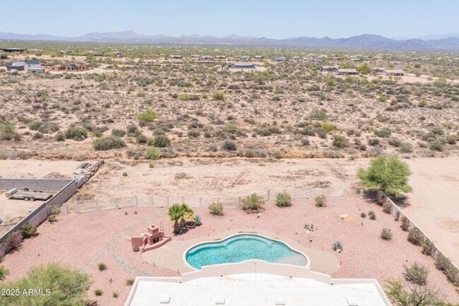 Building Photo - 16246 E Gamble Ln