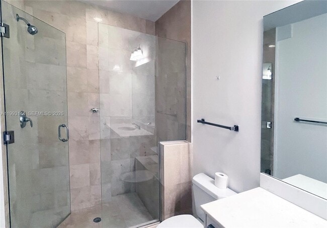 Building Photo - 1060 Brickell Ave