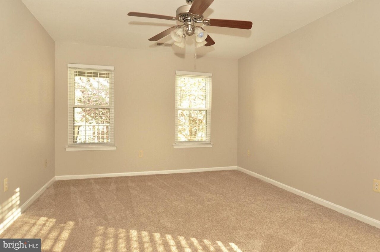 Building Photo - 13103 Millhaven Pl