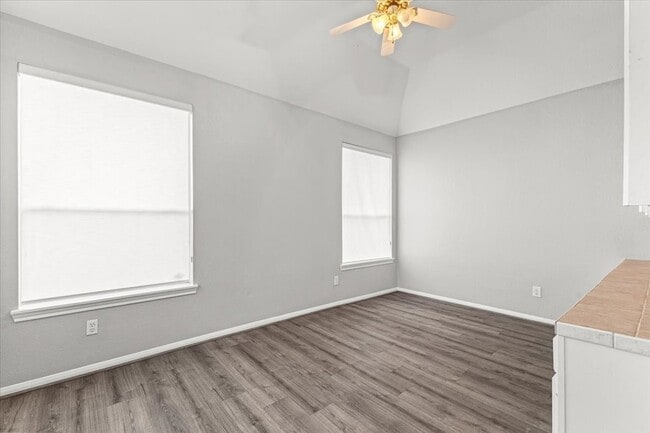 Building Photo - 2222 Keeran Point Ct