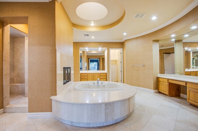 Building Photo - 2258 Green Mountain Ct