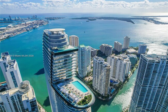 Building Photo - 300 Biscayne Blvd Way