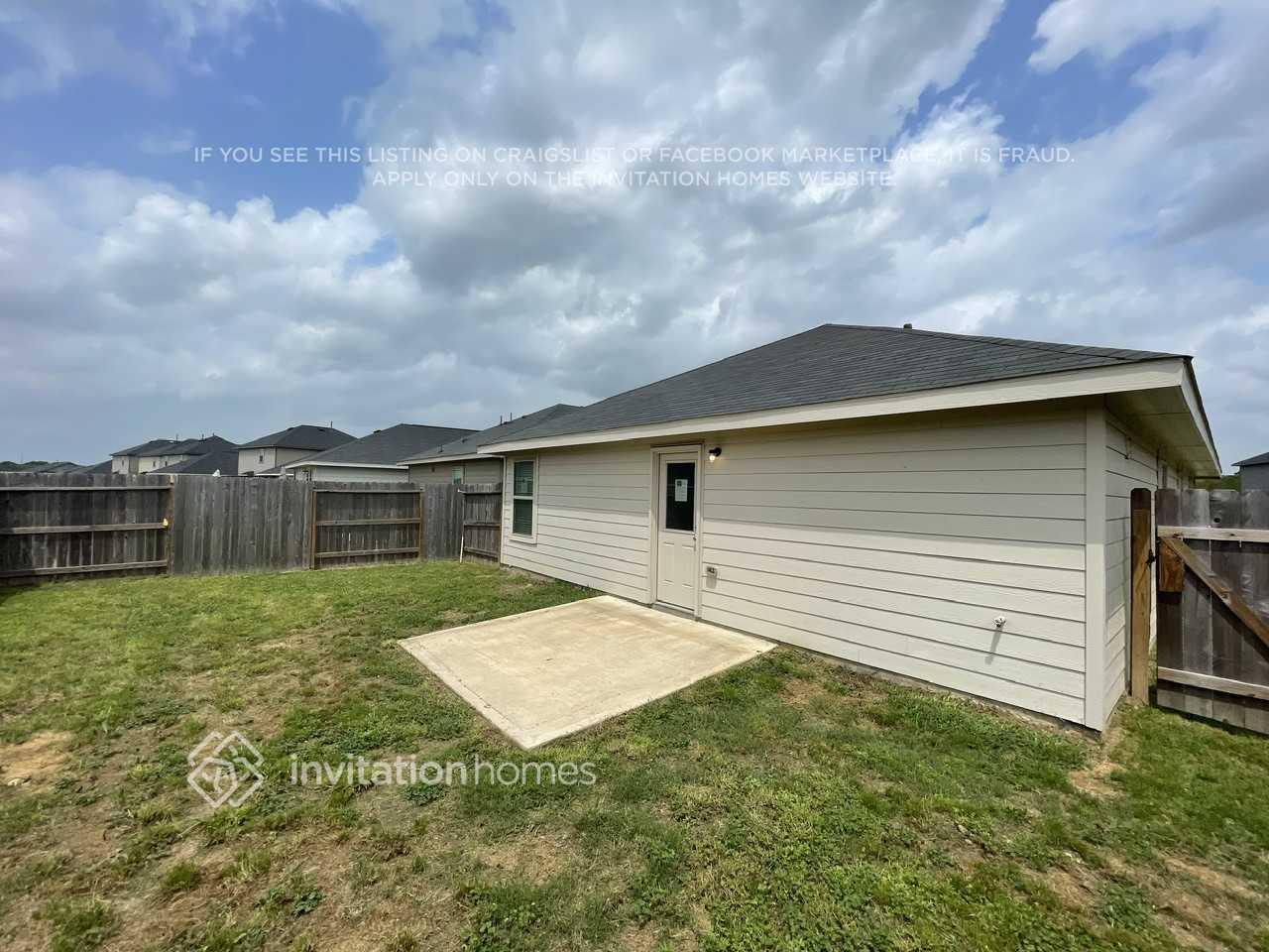 Building Photo - 24107 Laurel Farms Dr
