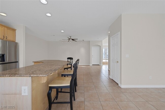 Building Photo - 2405 Esteem Ridge Dr