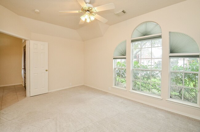 Building Photo - 20510 Oxbow Park Ln