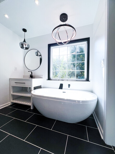 Building Photo - 2050 Appaloosa Way