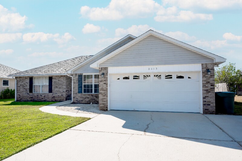 Building Photo - 8013 Mark Ct