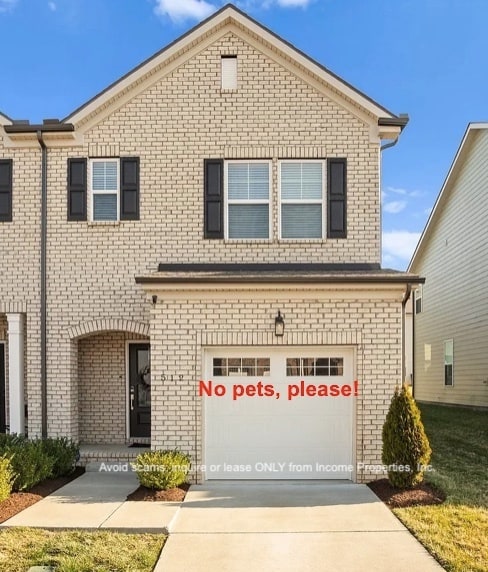 Building Photo - 512 Medwyk Dr