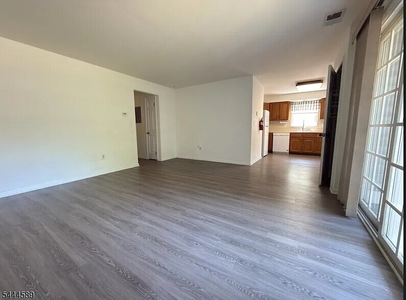 Building Photo - 149 Mockingbird Ct
