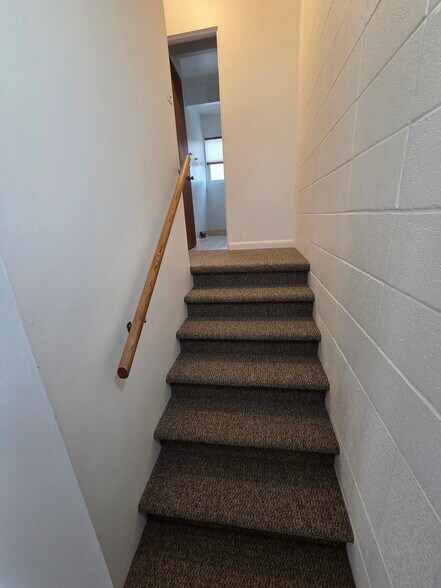 Building Photo - 27 9th St