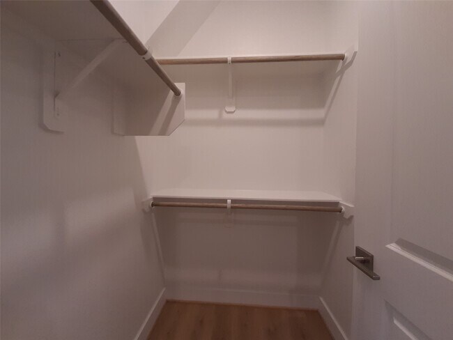 Building Photo - 8015 Allston Vlg Trl