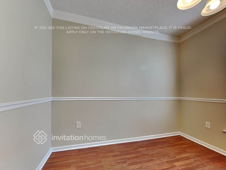 Building Photo - 6916 Chieftain Dr