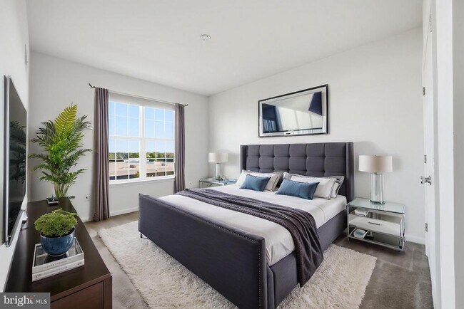 Building Photo - 43849 Kingston Station Terrace