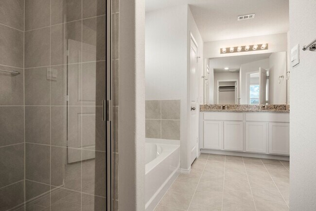 Building Photo - Lease Home in Comal County is Ready for Im...