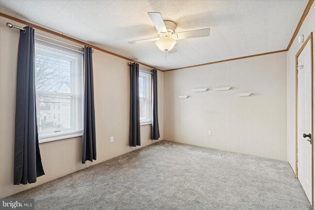 Building Photo - 429 Church St