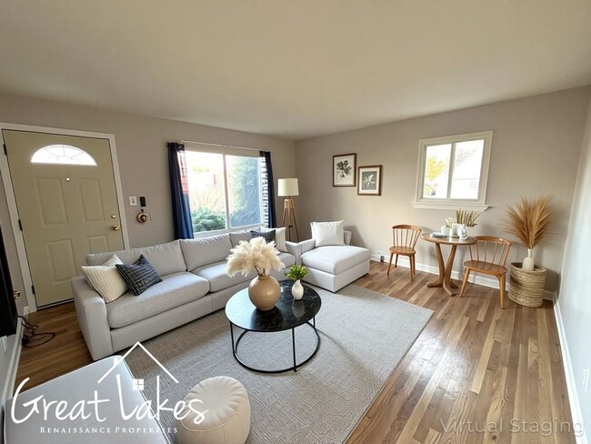 Building Photo - Cozy 3 Bedroom 1 Bathroom now available fo...