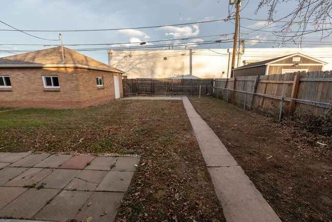 Building Photo - 3BR/2BA Single-Family Home Across from Sloan’s Lake + Patio + Garage Access — $0 January Rent (Re...