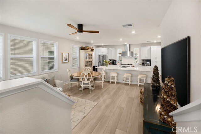 Building Photo - 26 Crown Point Dr