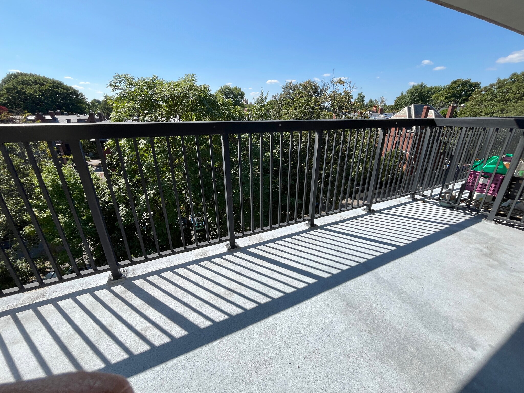 Building Photo - 75 Monmouth St