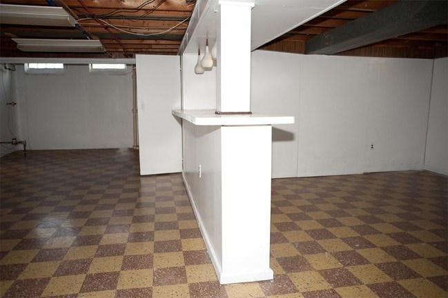 Building Photo - 14255 Cavell St