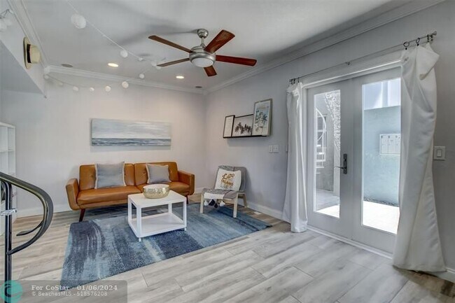 Building Photo - 2708 NE 14th Street Causeway