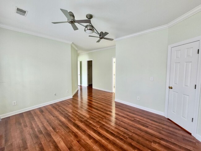 Building Photo - Charming 2 bedroom plus flex room in Dunes...