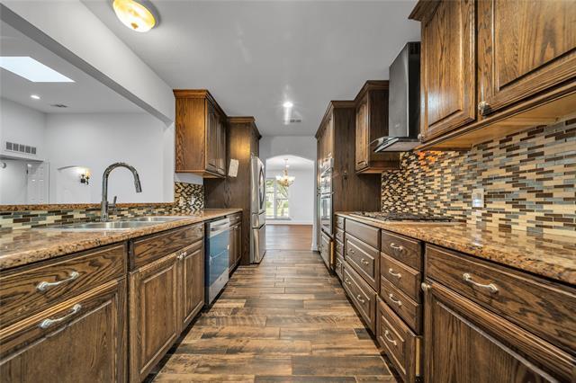 Building Photo - 2516 Pinebluff Dr