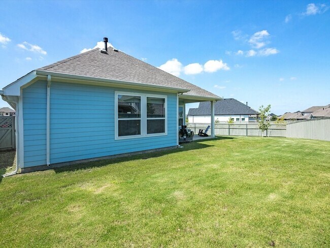 Building Photo - 2240 Lazy Dog Ln