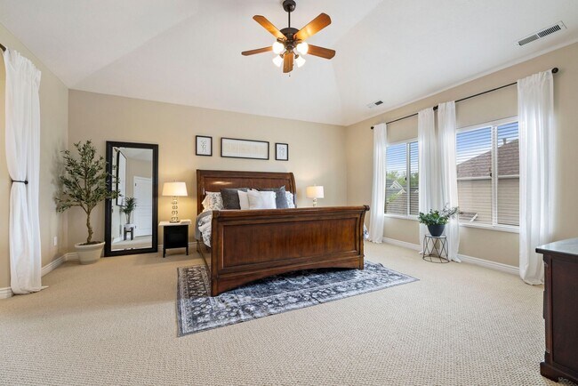 Building Photo - Executive Furnished Home For Rent In Orem!