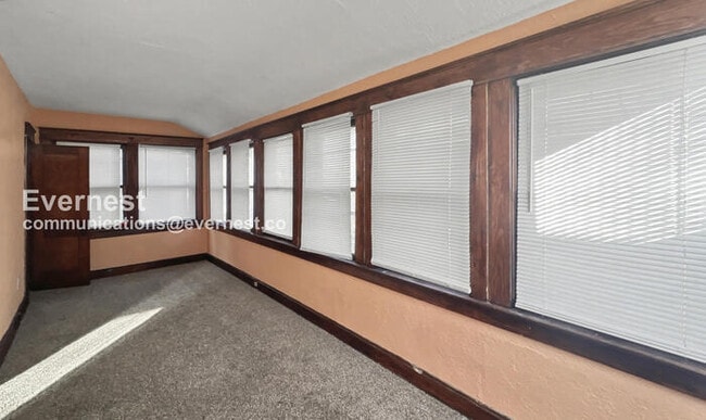 Building Photo - 3019 Walrond Ave