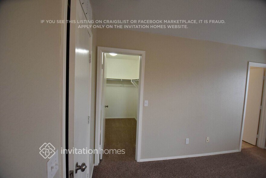 Building Photo - 2774 S Southwind Dr